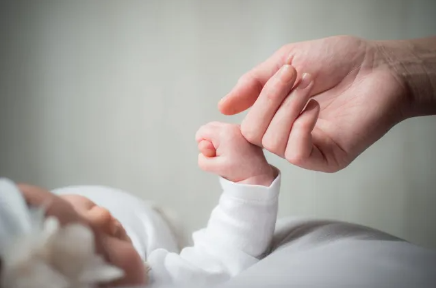 南京大学生捐卵微信群 南京试管婴儿私立医院费用 ‘怀5个月男宝b超图片’